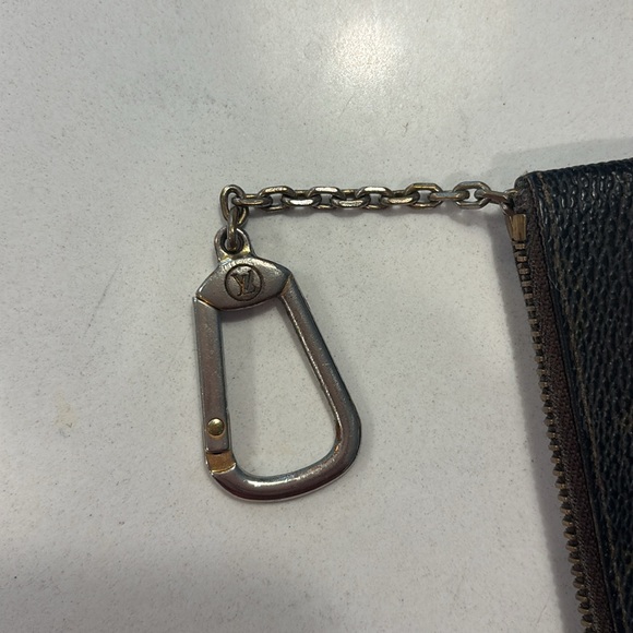 Authentic Louis Vuitton Keychain Wallet - Picture 5 of 6